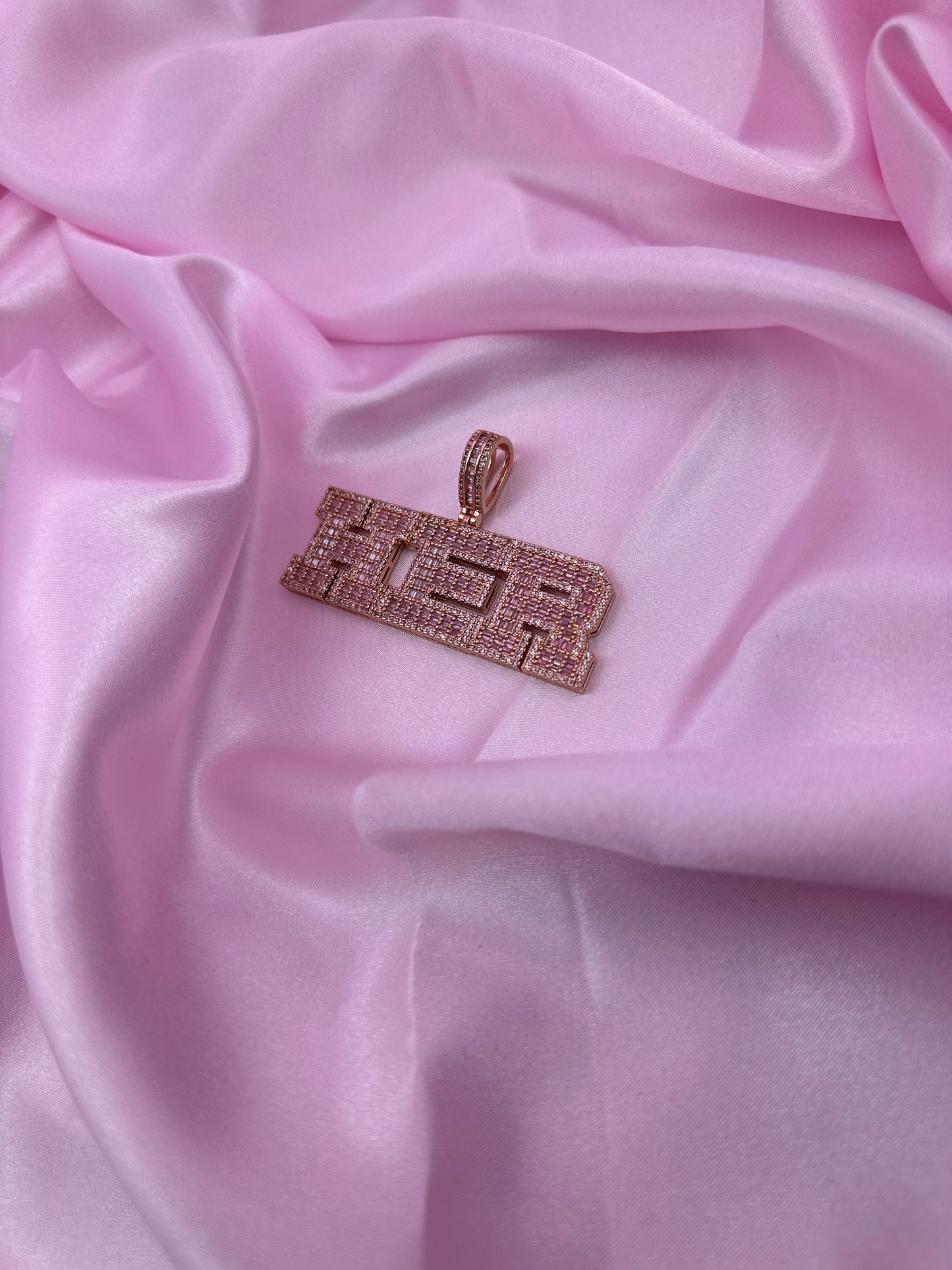 Two-Tone Pink Sapphire Custom Pendant w/ Necklace